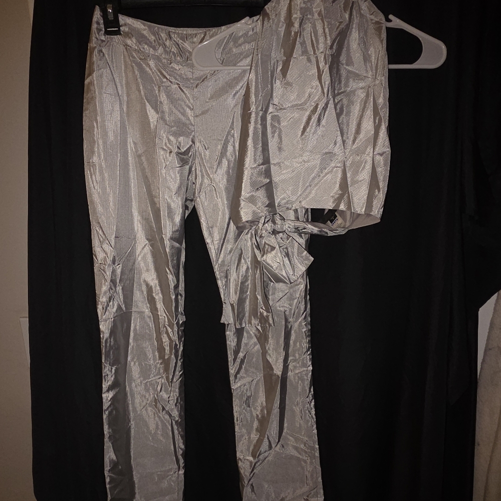 Nicole Miller Collection Pants And Halter Top